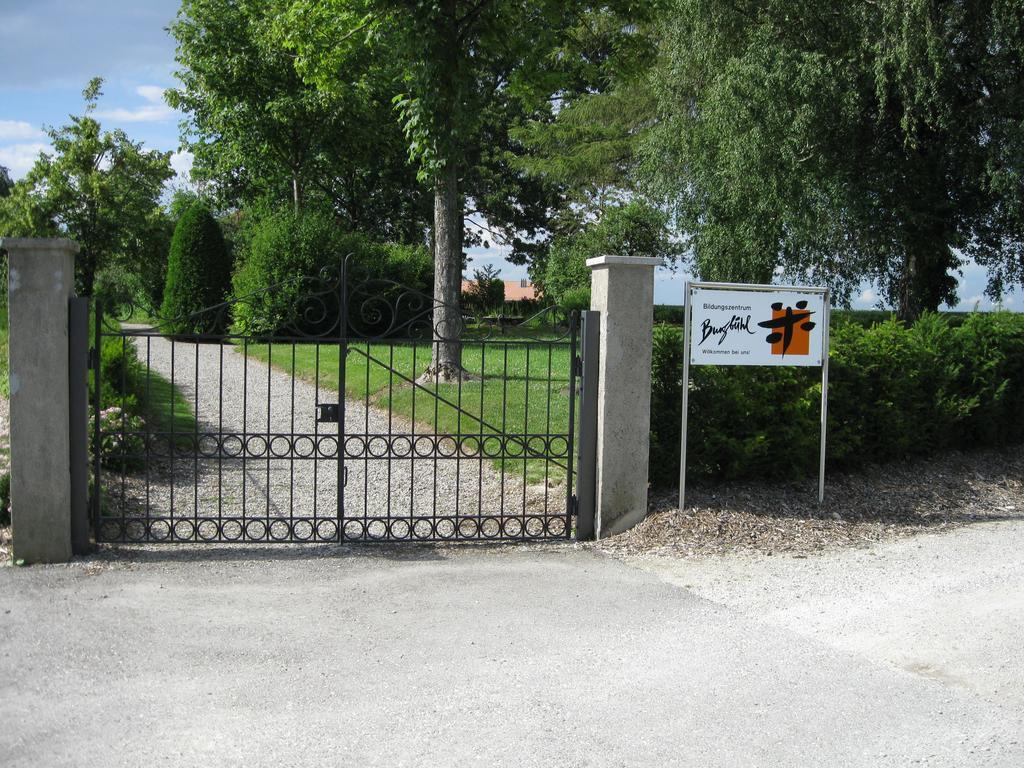 Burgbuehl Hotel Sankt Antoni Екстериор снимка