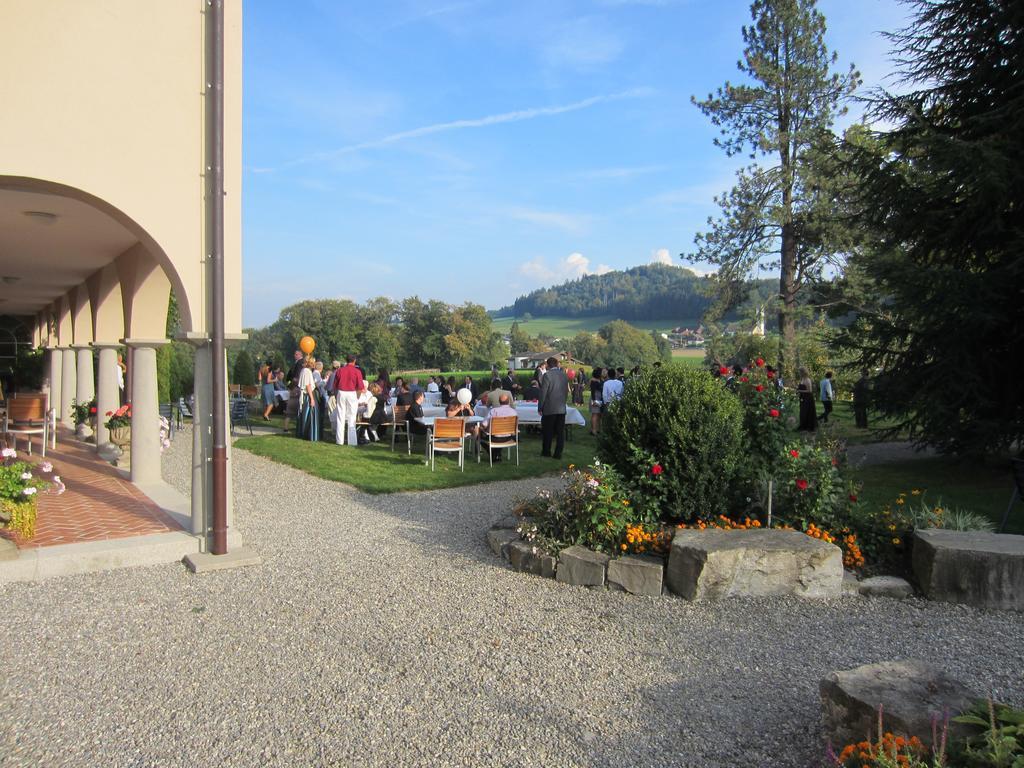Burgbuehl Hotel Sankt Antoni Екстериор снимка